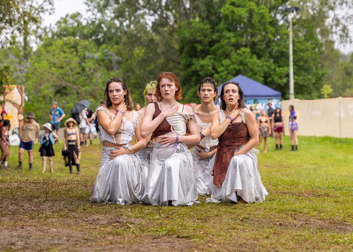 RE//BIRTH—Zen Zen Zo Physical Theatre, Spiegeltent, Yonder Festival 2021