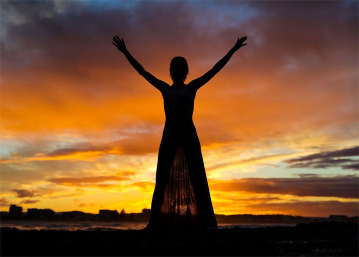 Bronwen, Sunset at Currumbin Alley