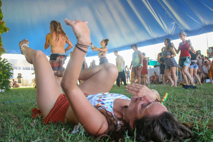 Beatriz continuing to dance even though she’s too tired to stand, Island Vibe Festival 2018, Stradbroke Island