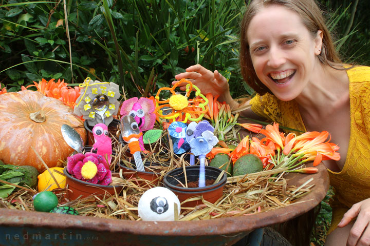 Bronwen at the Tamborine Mountain Scarecrow Festival