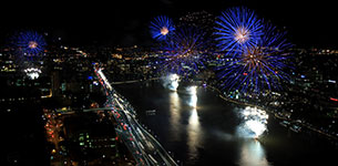 Riverfire Fireworks from the 33rd floor of the Brisbane Square building