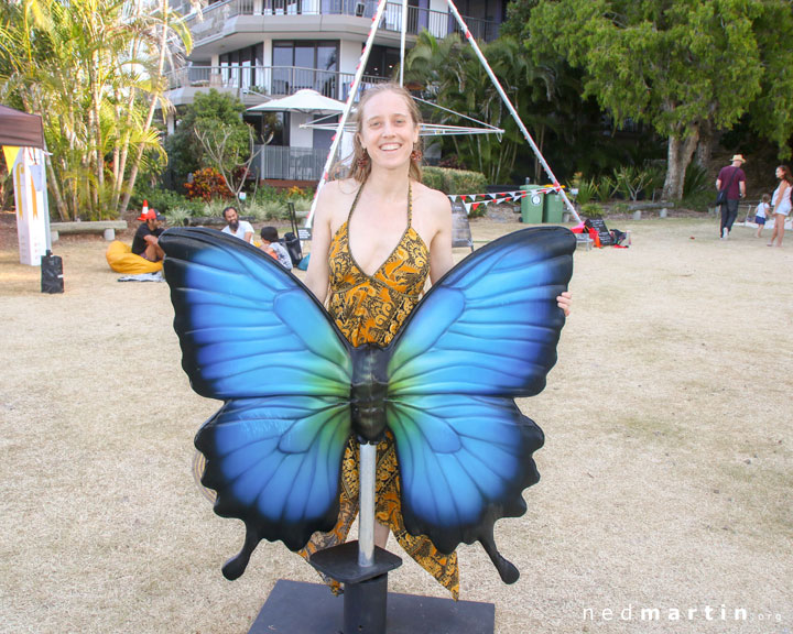 Bronwen at Swell Sculpture Festival