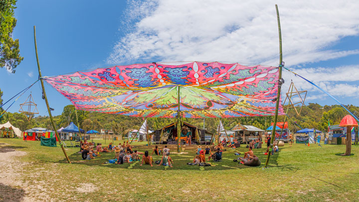 Poets Breakfast with Nephila, Micro Island Vibe Festival, Stradbroke Island