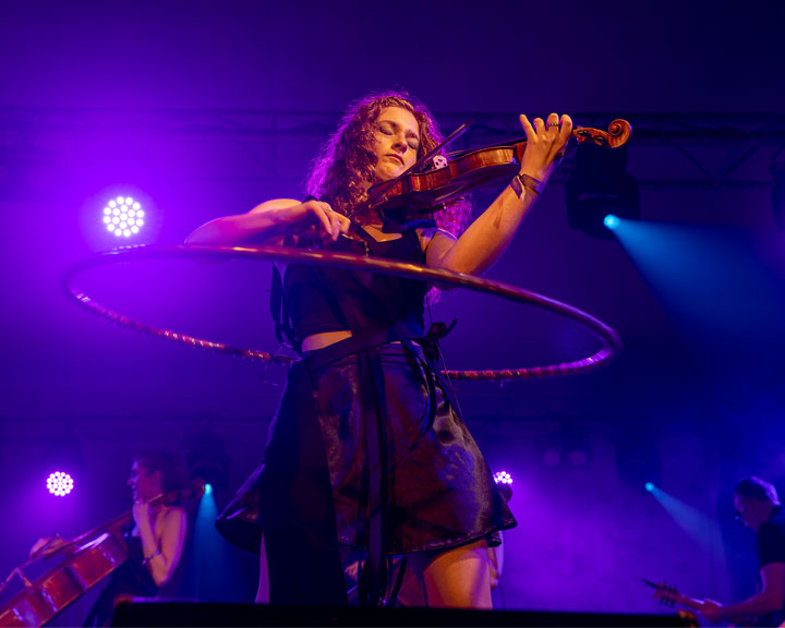 Deep Blue, Spiegeltent, Yonder Festival 2021