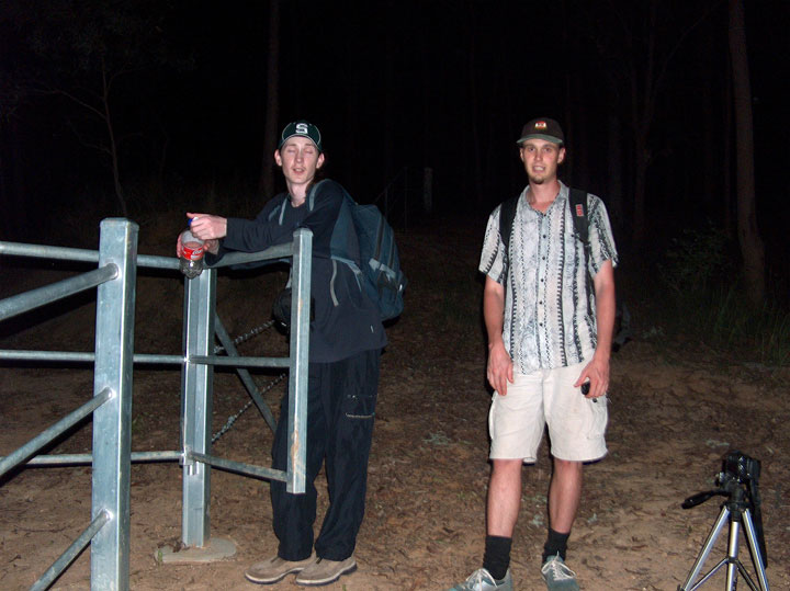 Maz, Ned, Bushwalk up Mt Barney  via South (Peasant's) Ridge