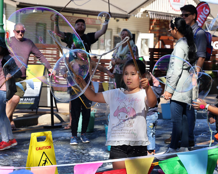 Bubble'licious Creations, Mudgeeraba Street Party