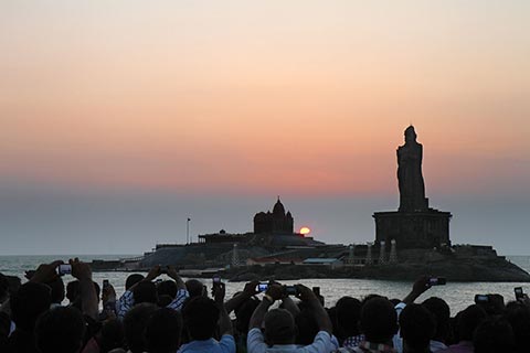 The first sign of the sun at Cape Comorin