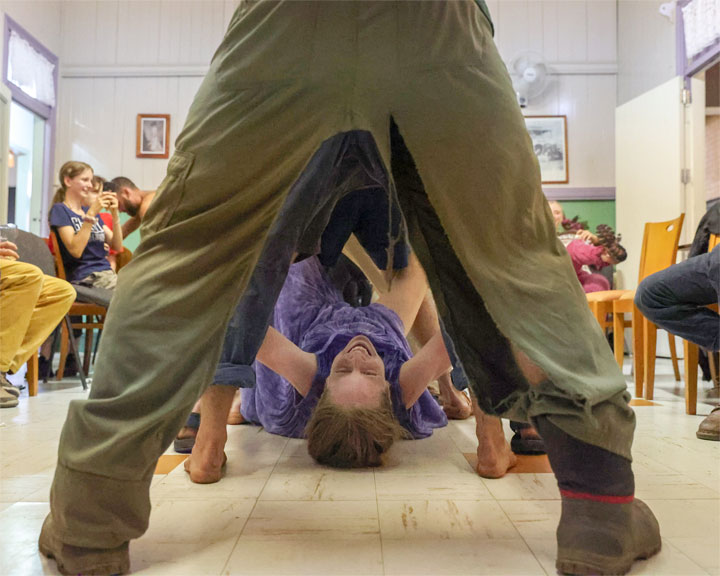 Bronwen, Games at the Australian Hotel, Do it in a Froq climbing event, Boonah