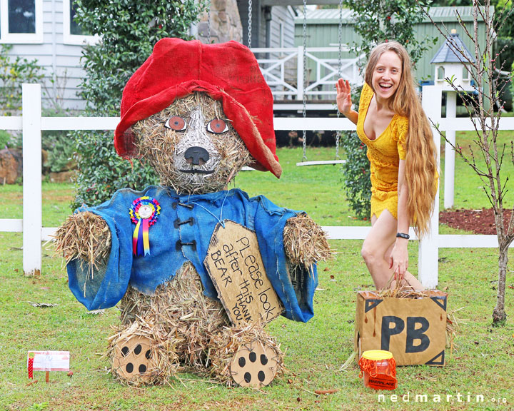 Bronwen at the Tamborine Mountain Scarecrow Festival