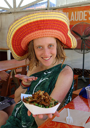 Bronwen with tofu & yummies