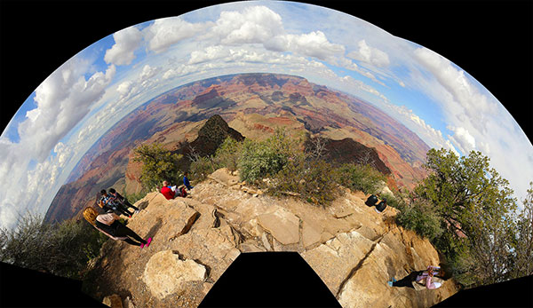 Looking into the Grand Canyon