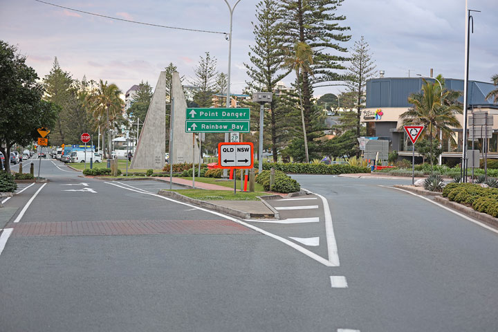 Queensland / New South Wales Border, Coolangatta, Tweed Heads