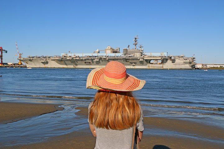 Bronwen, USS Ronald Reagan, Luggage Point, Brisbane