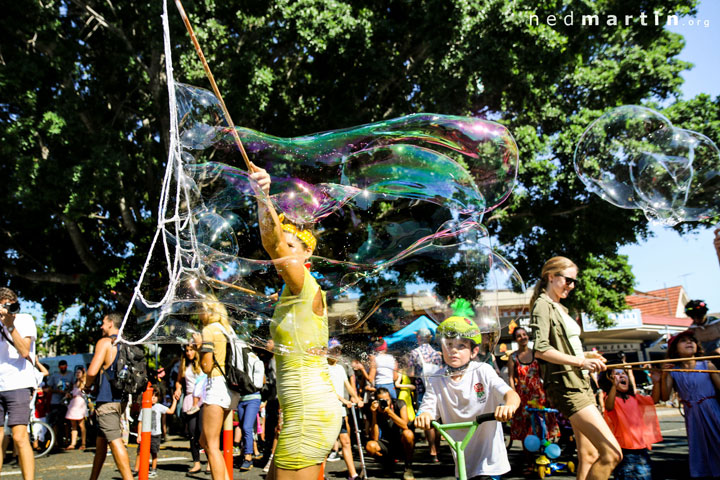 Carissa blowing bubbles, Kurilpa Derby, West End