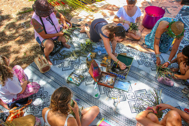 Weaving, Island Vibe Festival 2018, Stradbroke Island