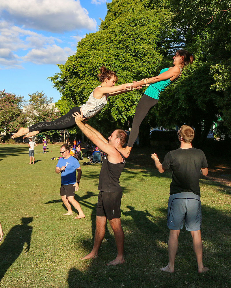 This midget has been stretched into a normal-sized person