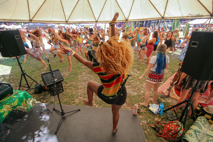 Workshop – Afrotonic Dance, Island Vibe Festival 2018, Stradbroke Island