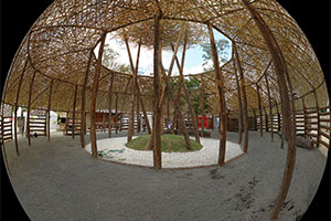 Wang Wen-Chih’s bamboo “Woven Cloud”