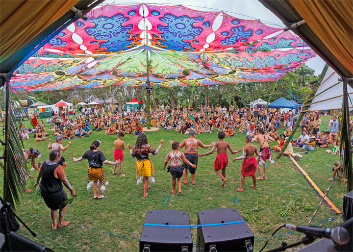 Quandamooka Dancers, Micro Island Vibe Festival, Stradbroke Island