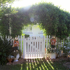 Tamborine Mountain Scarecrow Festival