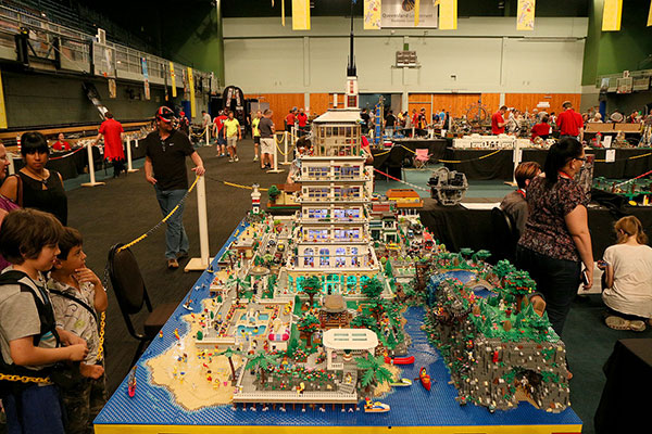 Bris Bricks Lego Exhibition