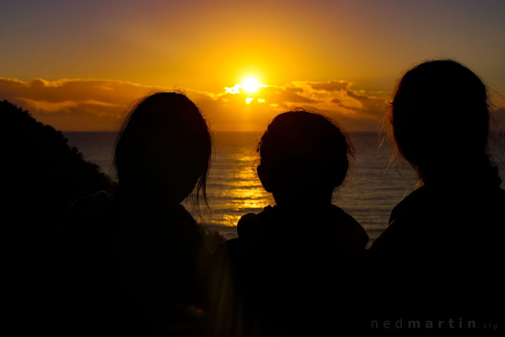 Wendy, Hannah, & Bronwen watching the sun rise