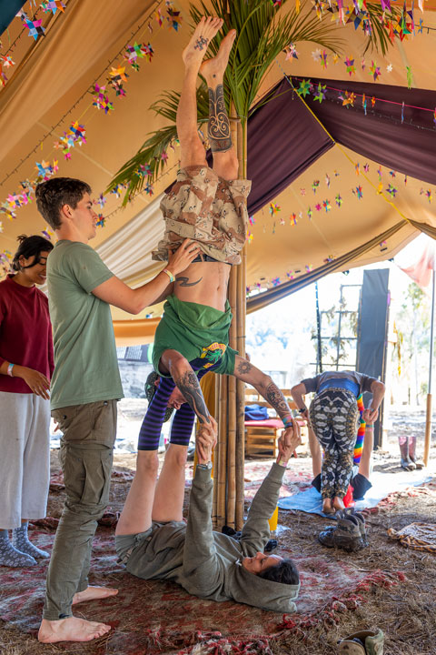 Acro yoga play, Jungle Love Festival 2022