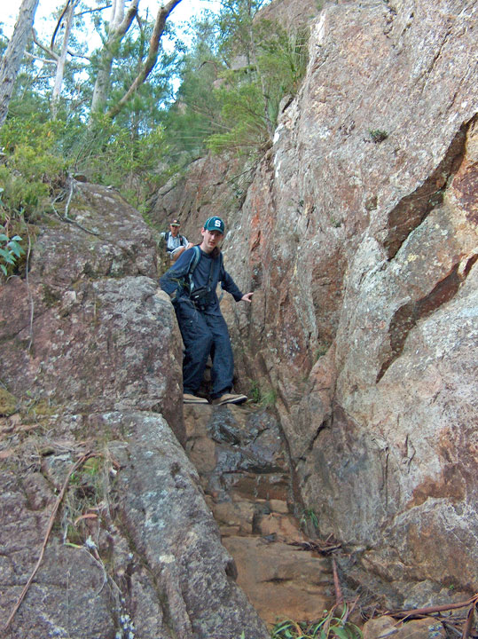 Maz, Ned, Bushwalk up Mt Barney  via South (Peasant's) Ridge