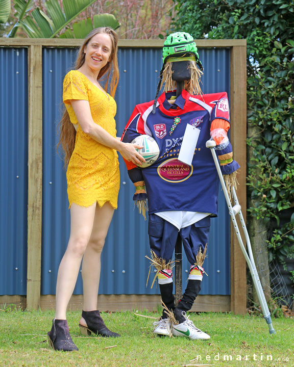 Bronwen at the Tamborine Mountain Scarecrow Festival