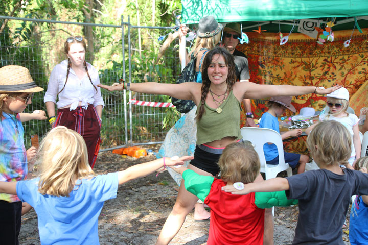 Kids Space – Yoga Storytelling, Island Vibe Festival 2018, Stradbroke Island