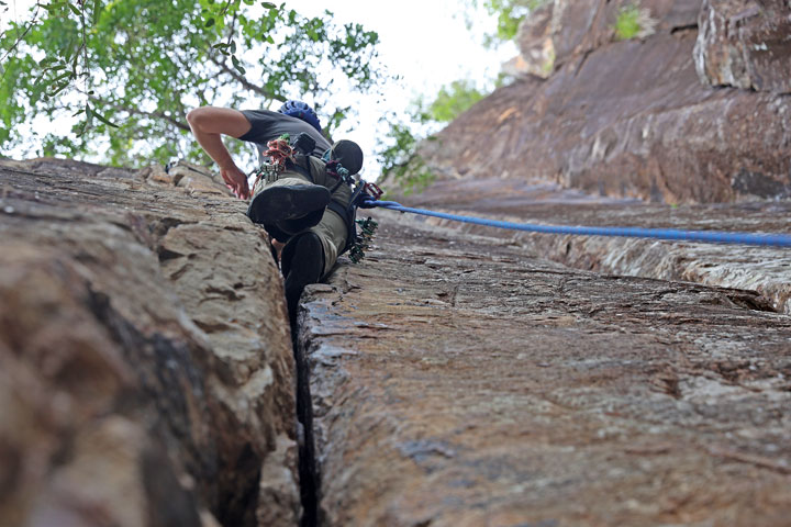 Climbing at Frog Buttress, Do it in a Froq climbing event, Boonah