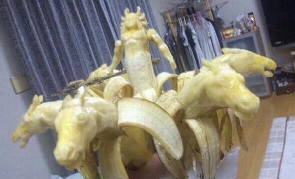 Banana carving horses