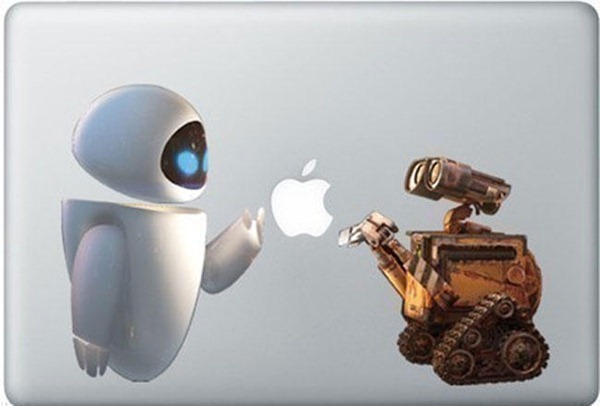 wall-e-and-eva macbook sticker