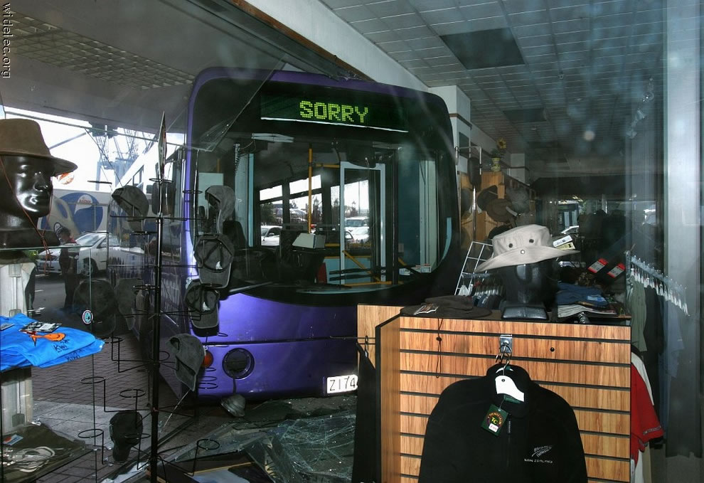 “Sorry” on a crashed bus.